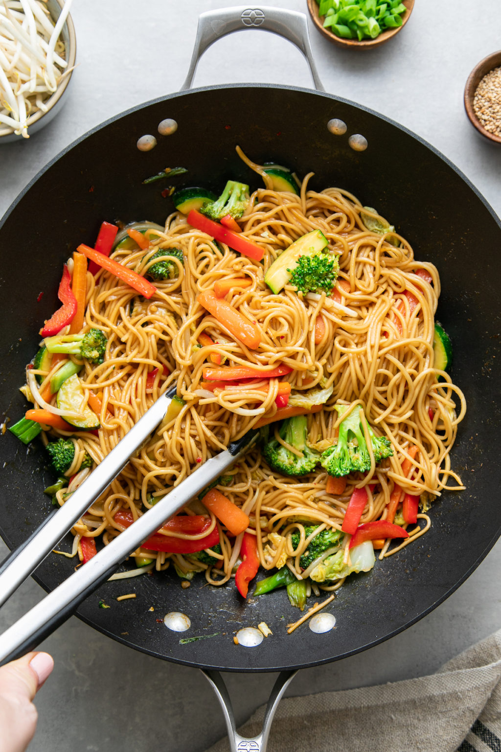 Ramen Noodle Stir Fry (Quick + Easy Recipe) - The Simple Veganista