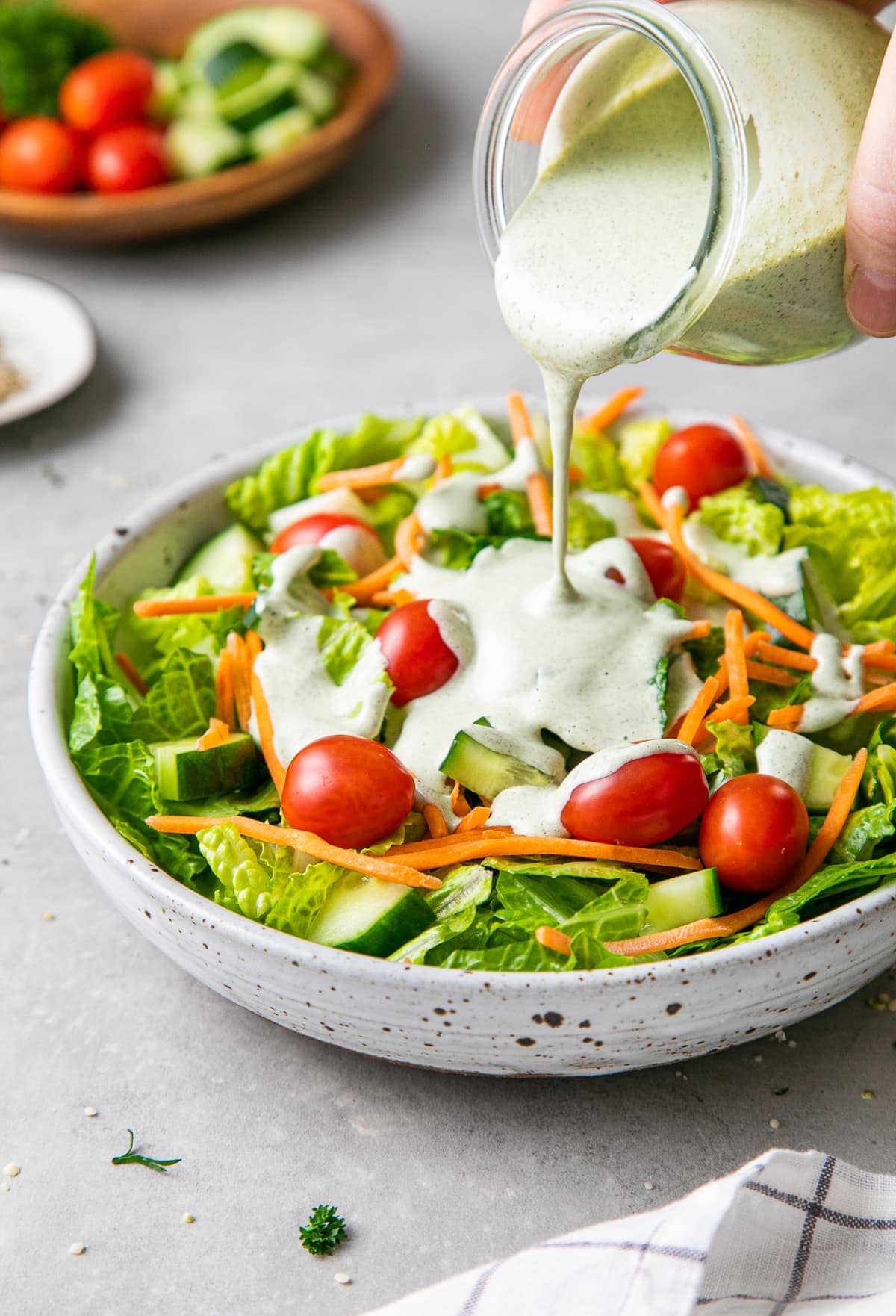 https://simple-veganista.com/wp-content/uploads/2012/12/creamy-hemp-seed-salad-dressing-recipe-1.jpg