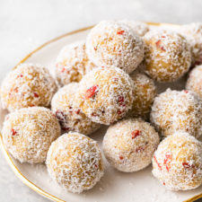 GOJI BERRY + WHITE CHOCOLATE TRUFFLES