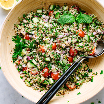 Quinoa Tabbouleh (Healthy + Easy) - The Simple Veganista