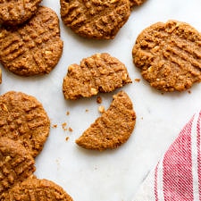 ALMOND BUTTER COOKIES (4 Ingredients)