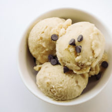 COCONUT GINGER BANANA ICE CREAM-image