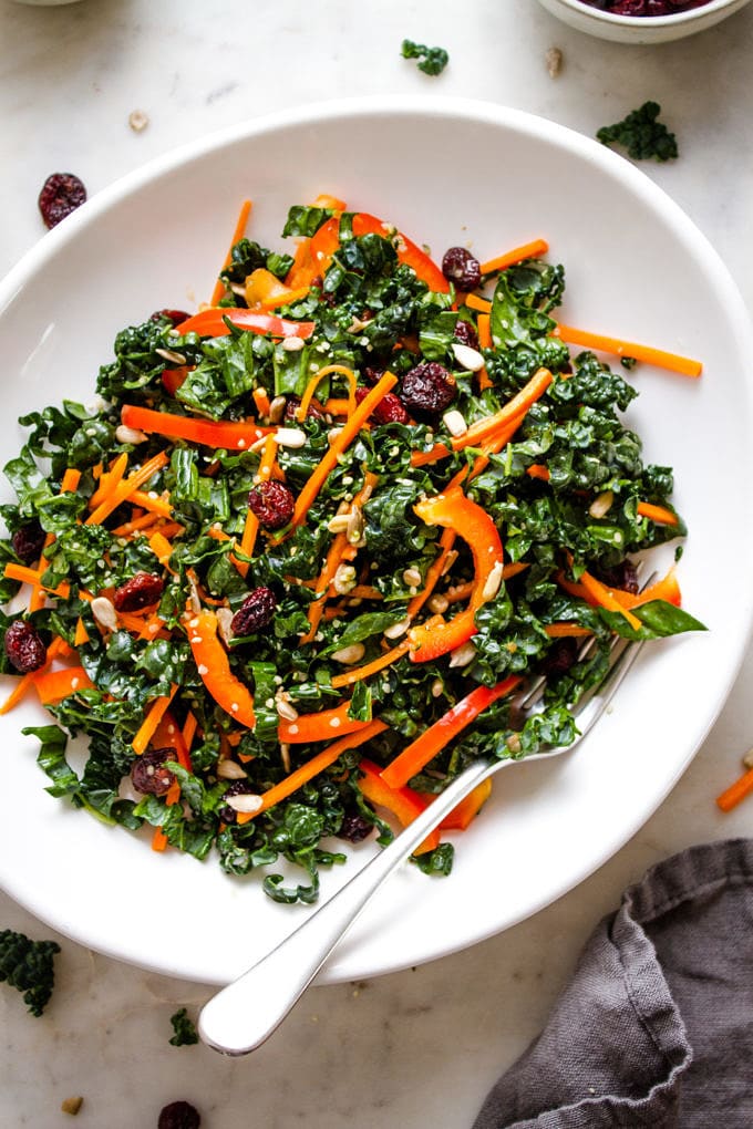 Crunchy Kale Salad w/ Cranberries - The Simple Veganista