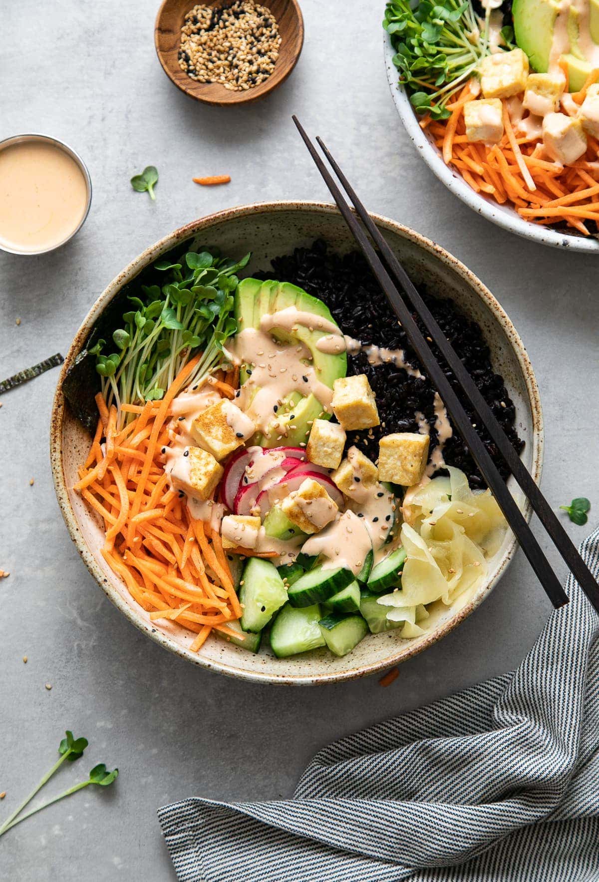 Vegan Sushi Bowl + Dynamite Sauce