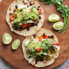 BLACK BEAN FAJITAS + GUACAMOLE