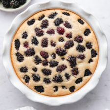 Easy Southern Blackberry Cobbler Recipe (Vegan + Easy)