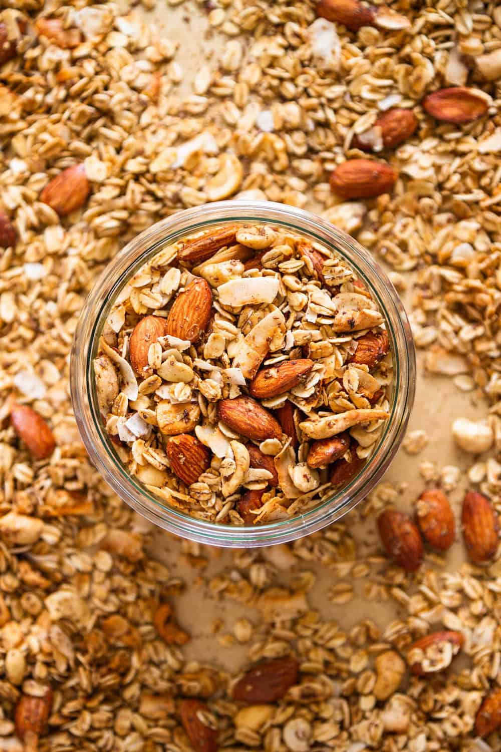 HEALTHY HOMEMADE GRANOLA RECIPE (OIL FREE) - THE SIMPLE ...