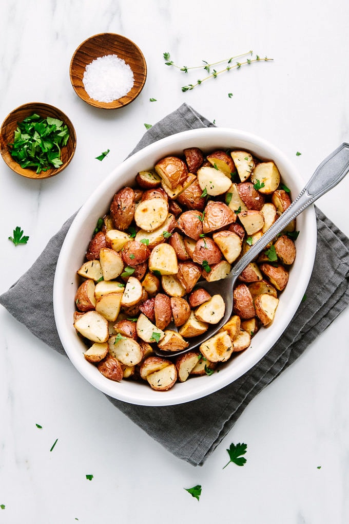 Easy Oven Roasted Red Potatoes The Simple Veganista