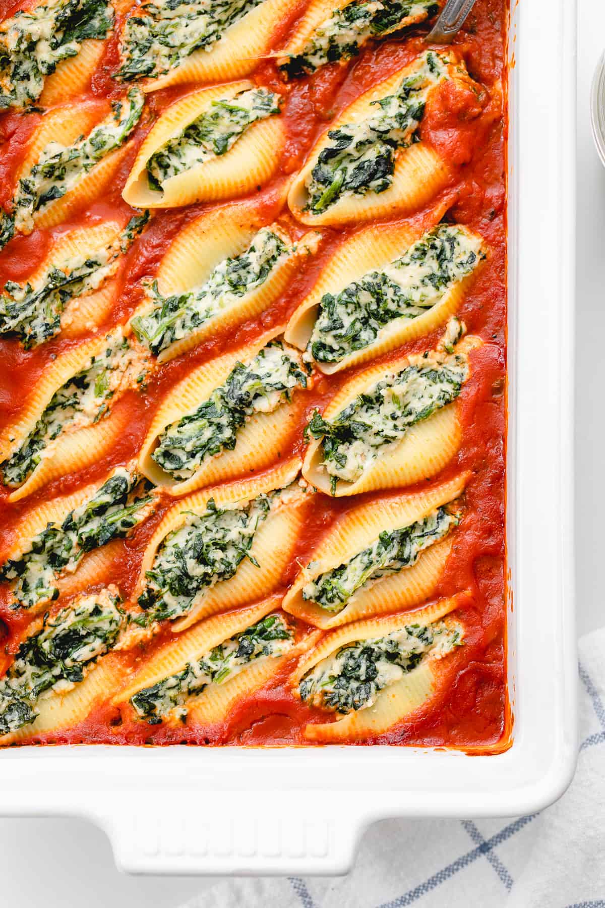 Spinach Ricotta Vegan Stuffed Shells The Simple Veganista