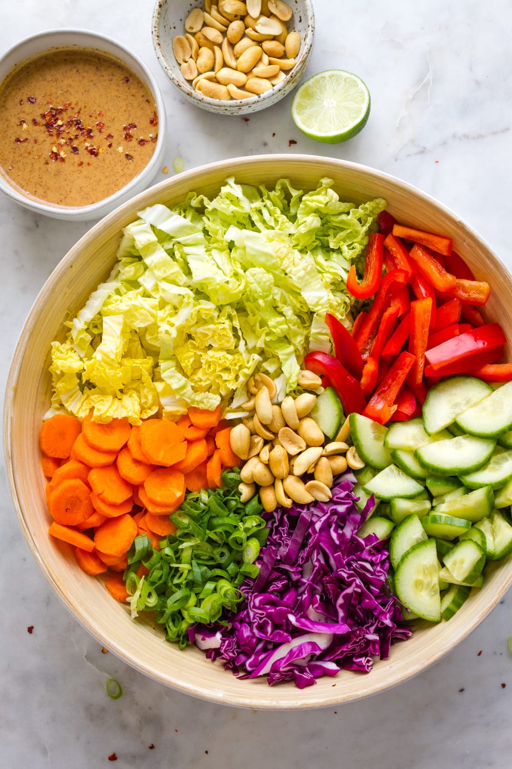 thai crunch salad peanut dressing