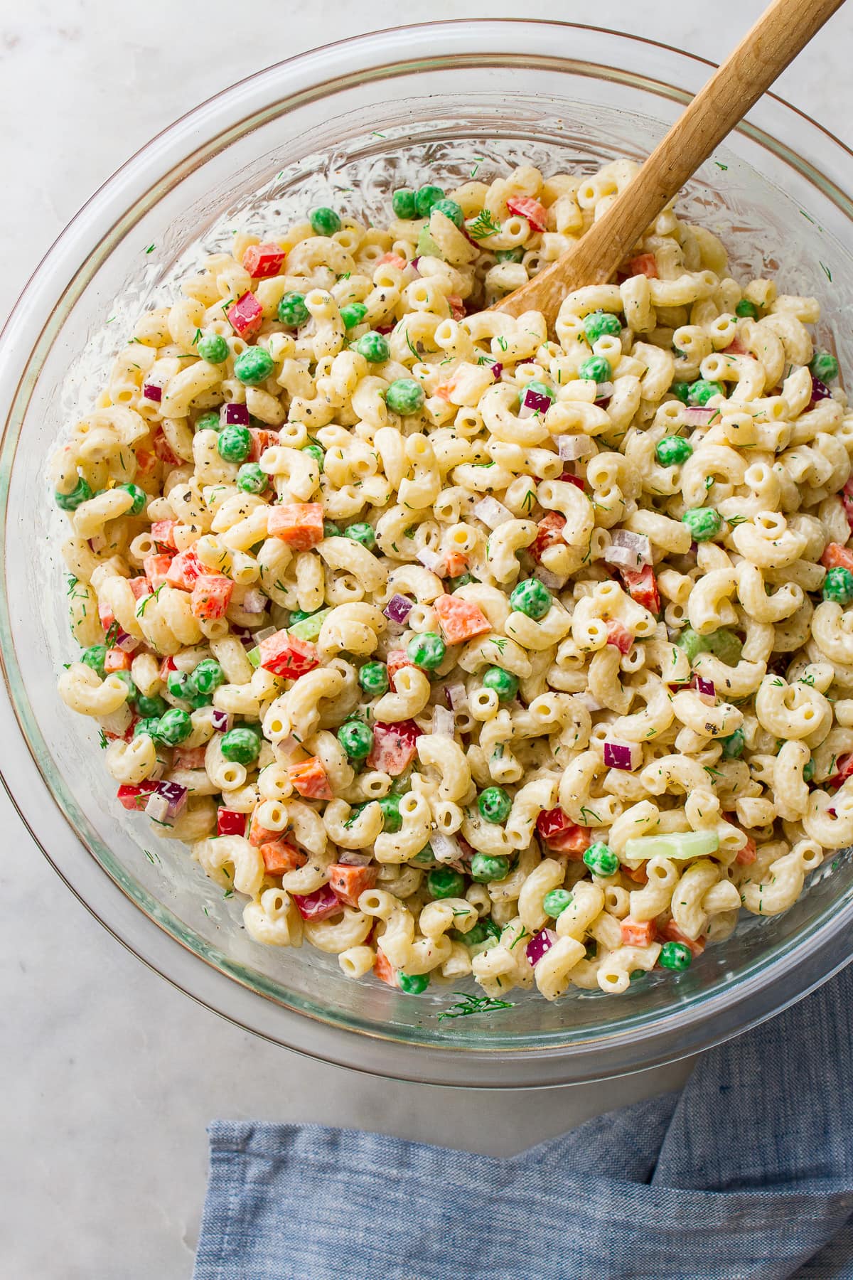 chicken macaroni salad plating