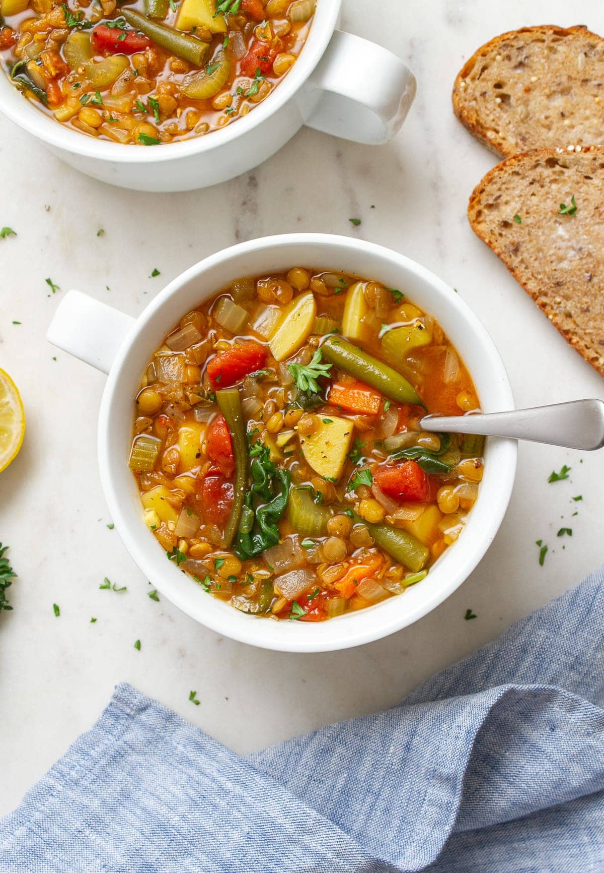 Hearty Vegan Lentil Soup - A Delicious 1-Pot Soup Recipe