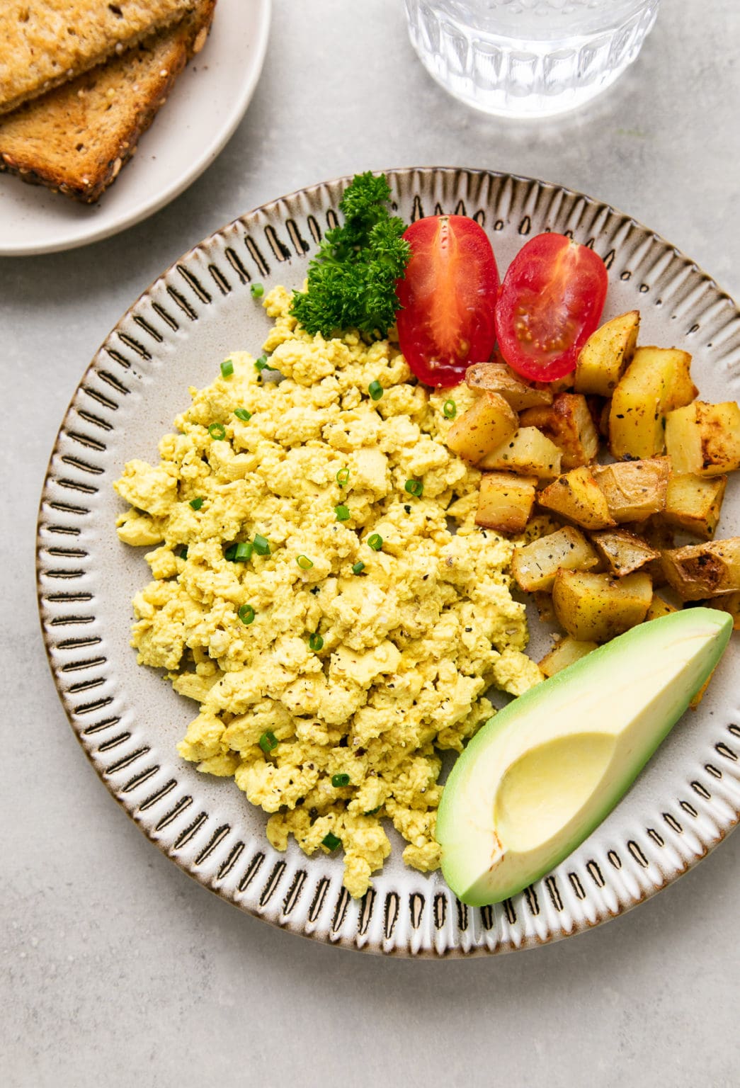 Vegan Tofu Recipes (Healthy & Easy) - The Simple Veganista