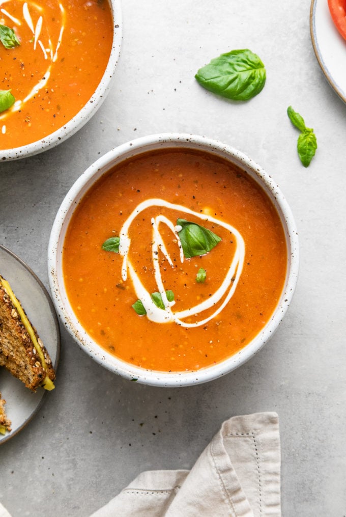 Tomato Basil Soup (Easy + One Pot Recipe) - The Simple Veganista