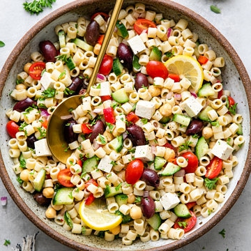 Greek Pasta Salad (Easy + Healthy) - The Simple Veganista