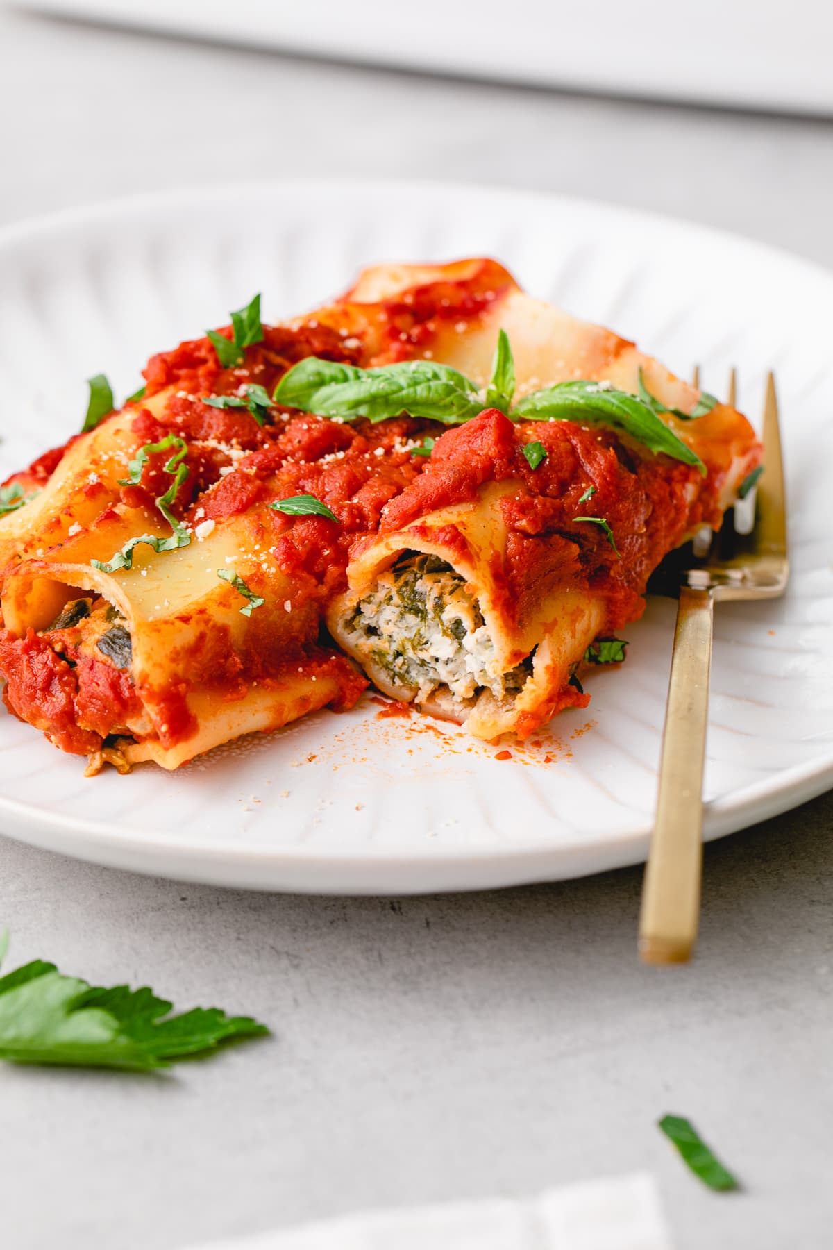 Vegan Cannelloni (Spinach + Ricotta) - The Simple Vegansita