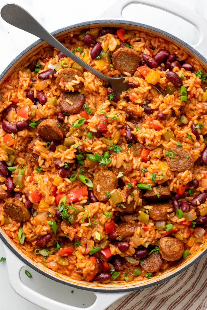30+ Easy Vegan Dinner Recipes You'll Want to Make Again!